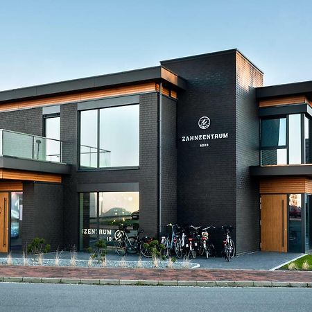 Ohana Suite By Zzn Im Zahnzentrum Nord Emden Exterior photo